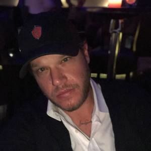 Meet your Posher, Phil